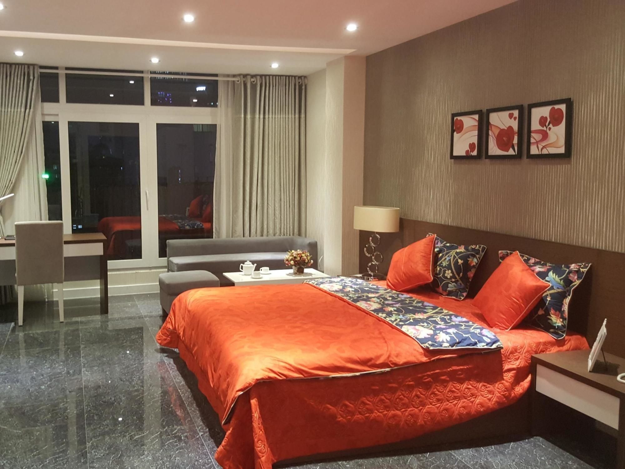 Фото Sunny Serviced Apartment