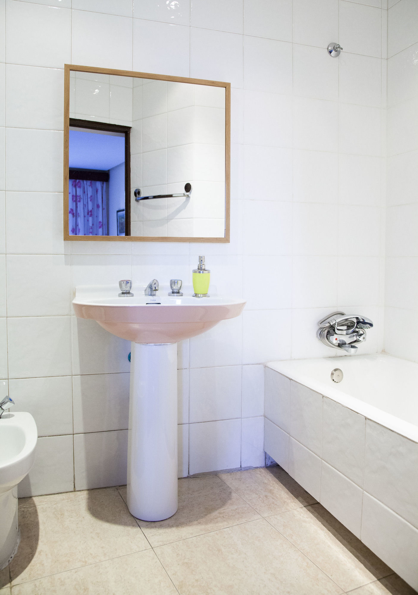 Фото Hostal Arriaza