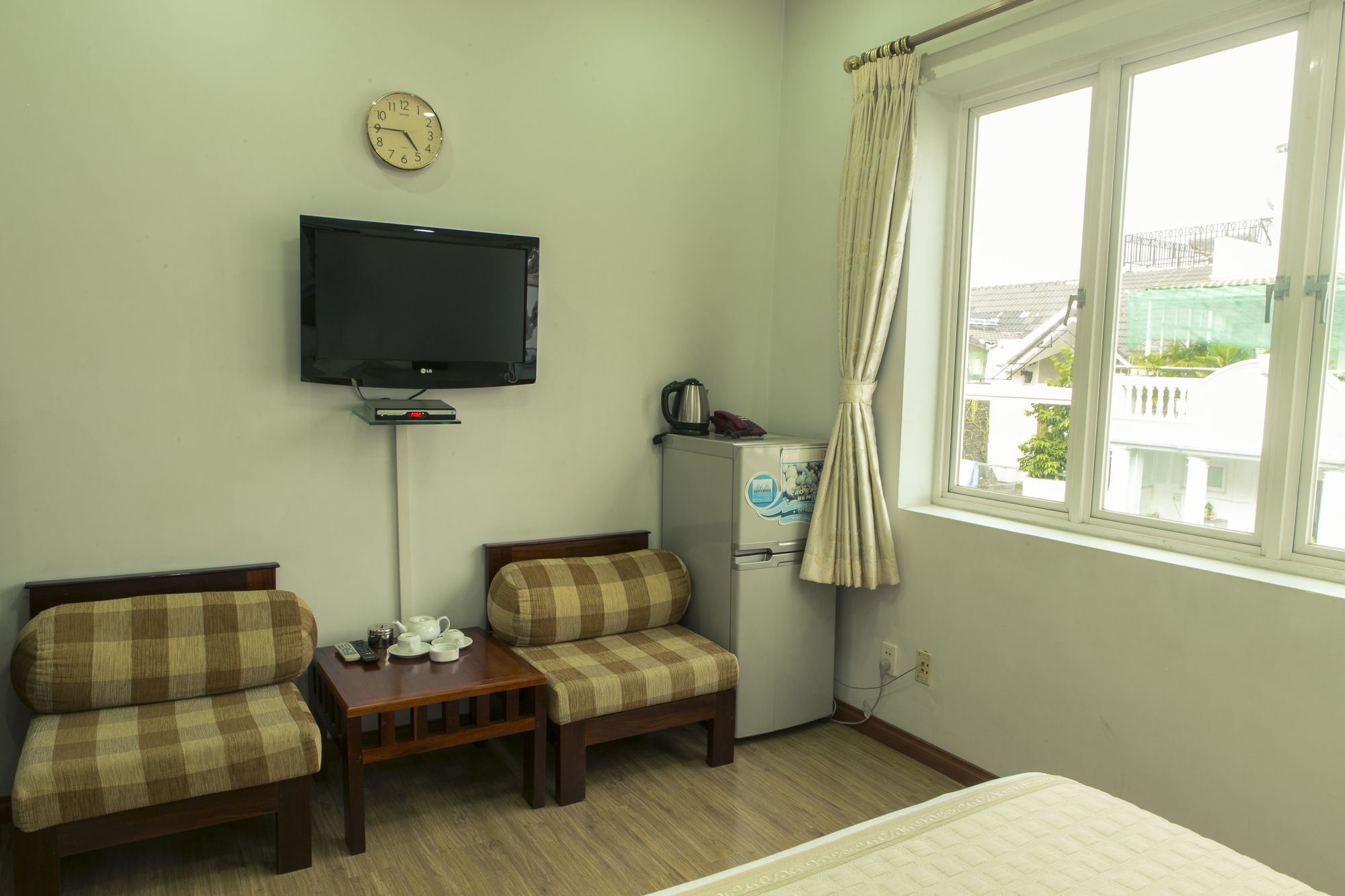 Фото Hoang Yen Hotel - Phu My Hung