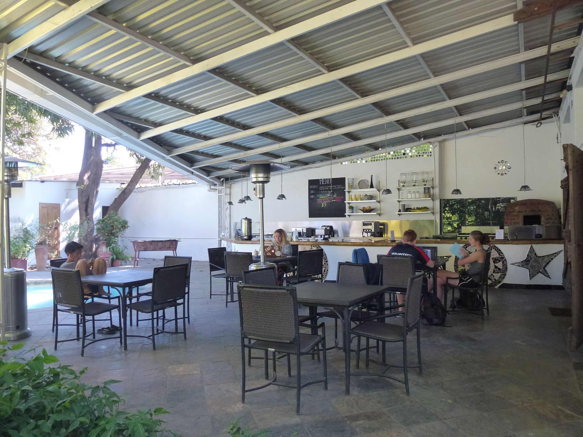 Фото Fawlty Towers