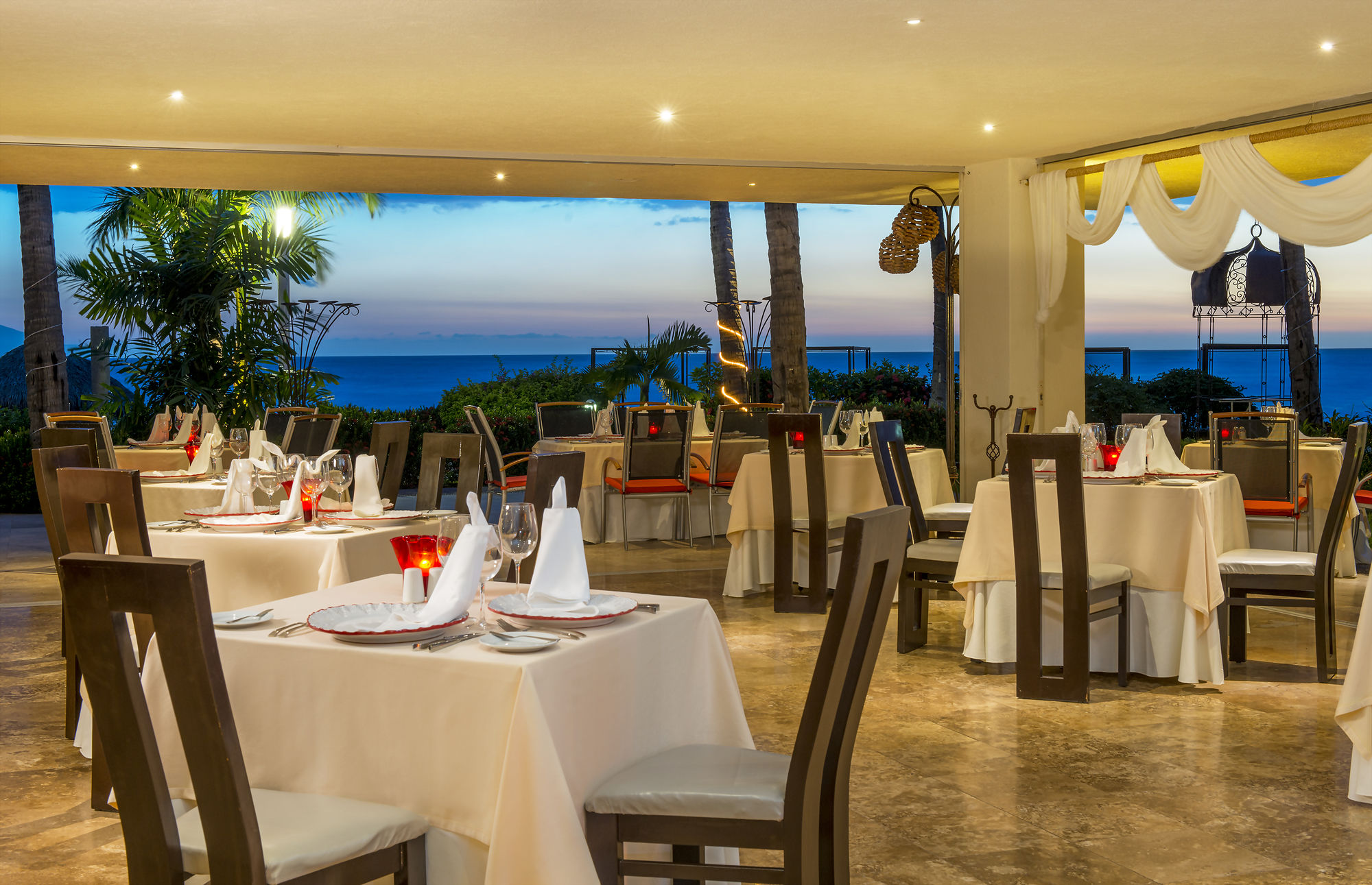 Фото The Club at Sheraton Buganvilias