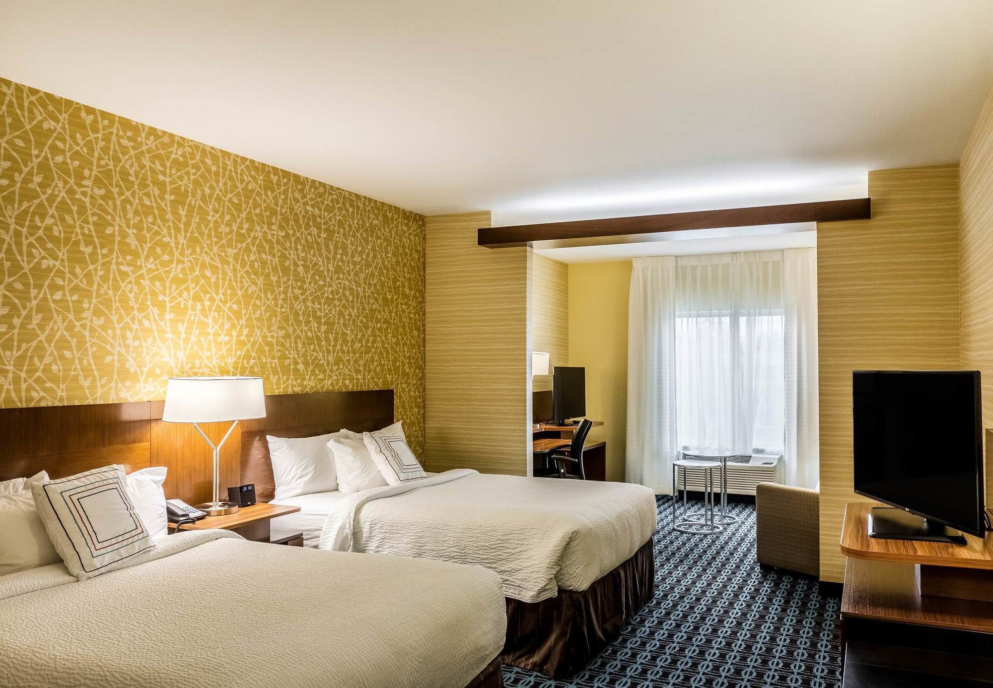 Фото Fairfield Inn & Suites by Marriott Butte