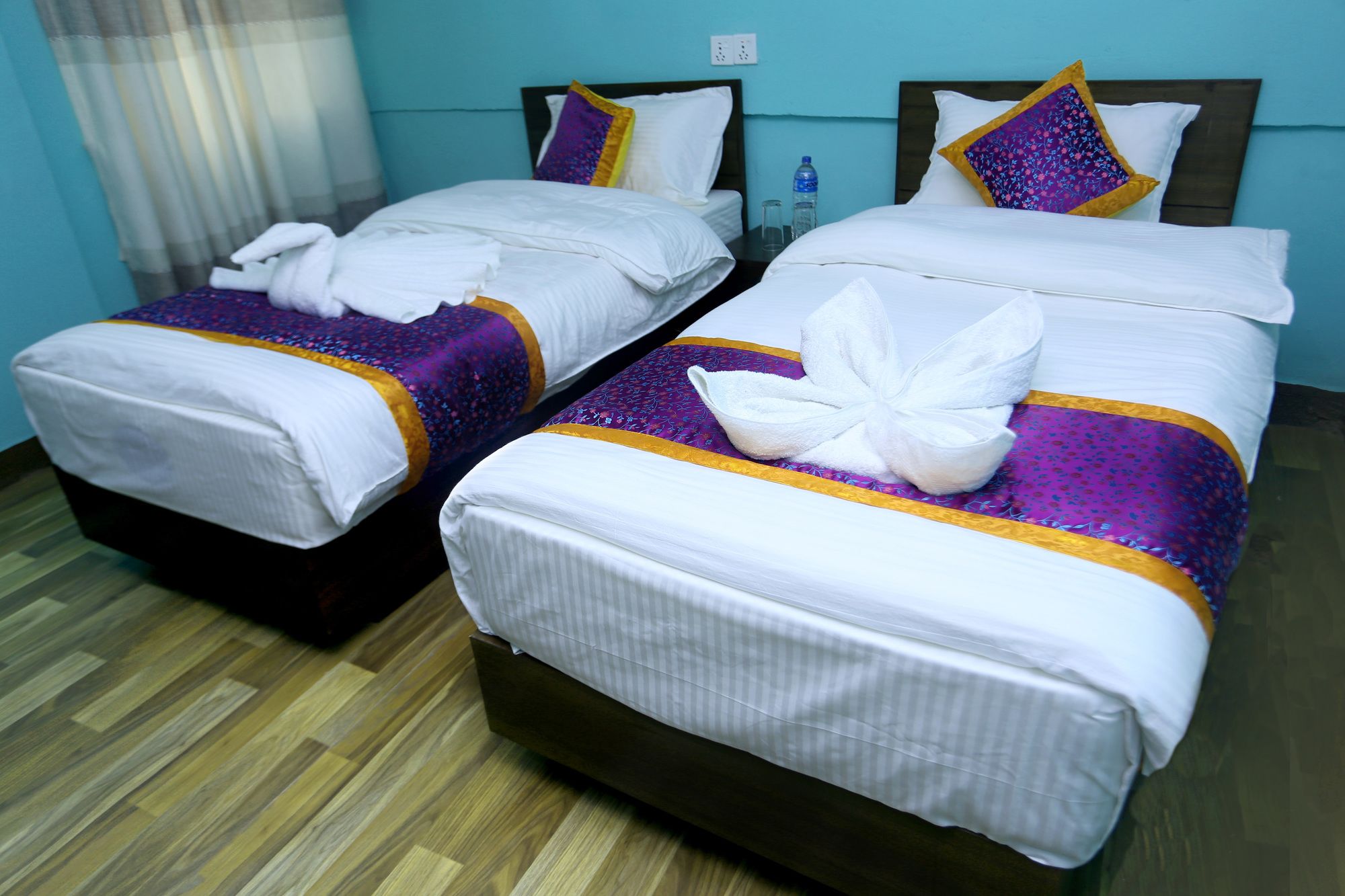 Фото Hotel Rising Home