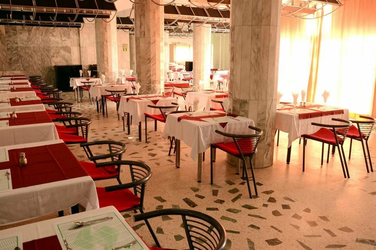 Фото Tagadirt Appart-Hotel