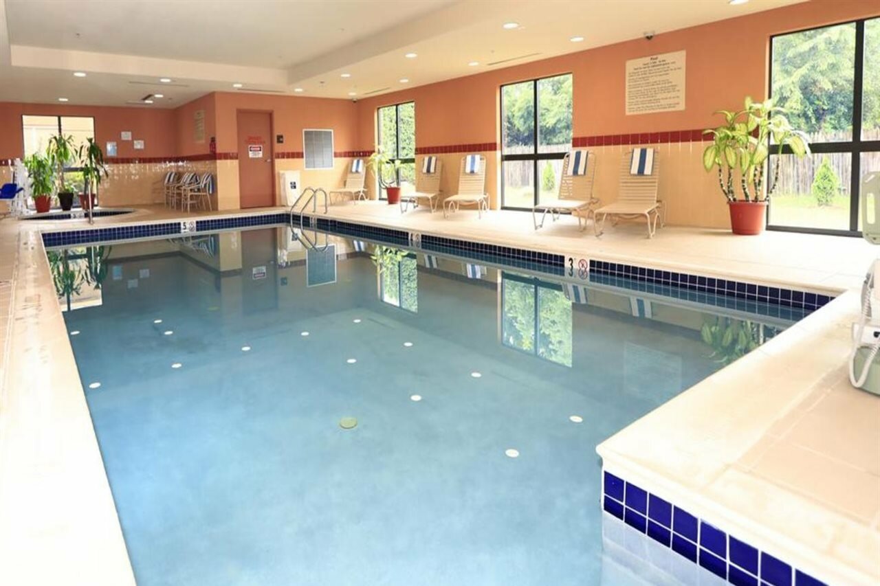 Фото Hampton Inn & Suites Lamar