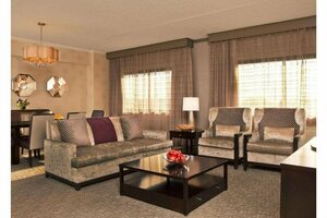 Гостиница Sonesta White Plains Downtown