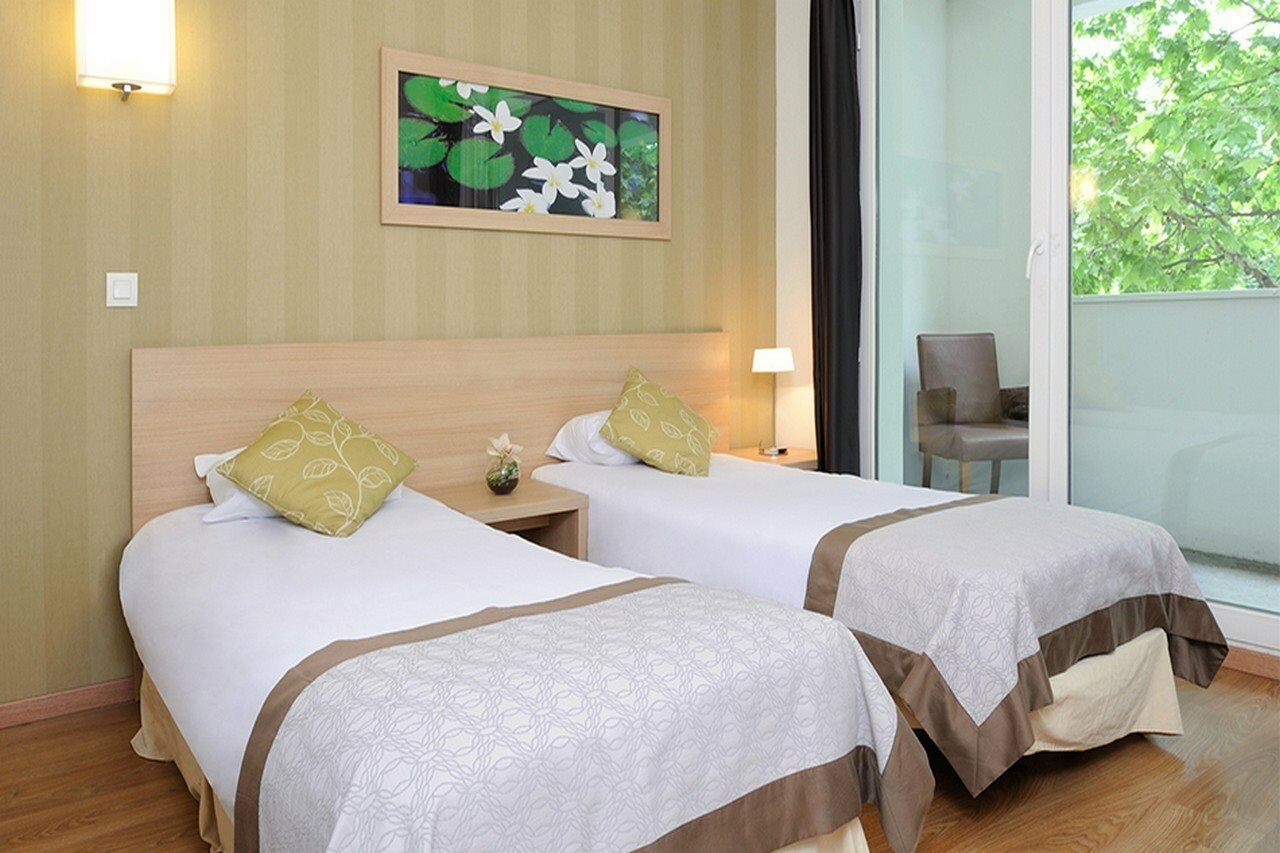 Фото Residhome Clermont Ferrand Gergovia