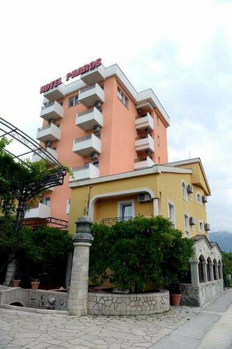 Гостиница Hotel Pharos в Баре
