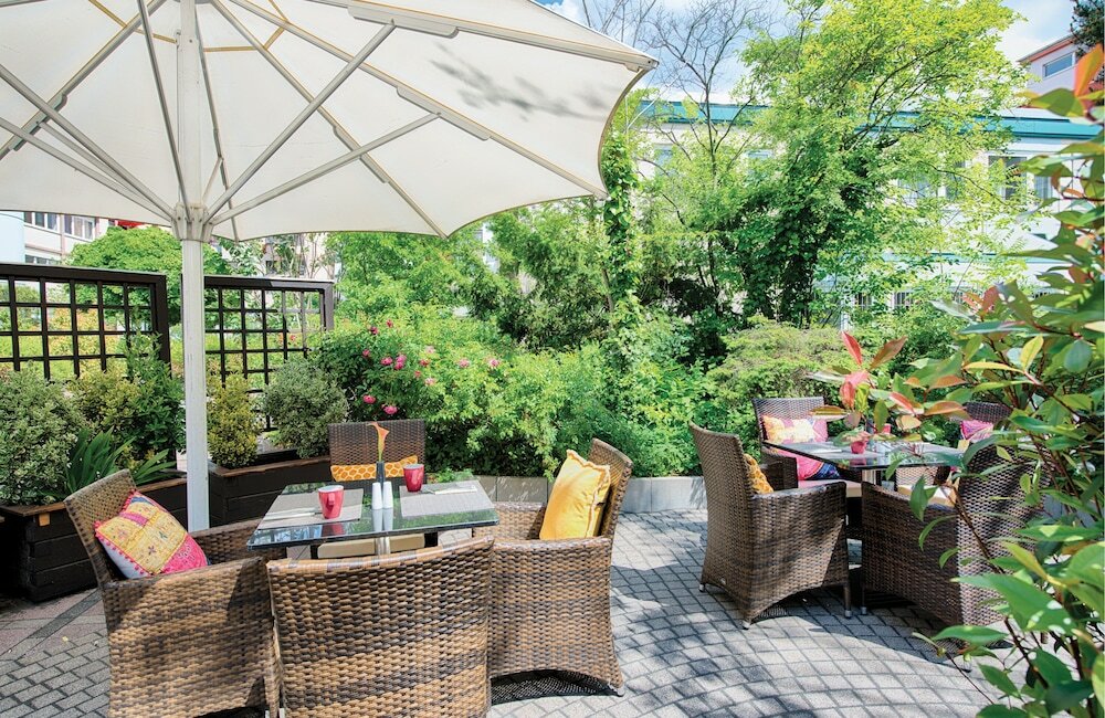 Фото Leonardo Hotel Heidelberg City Center