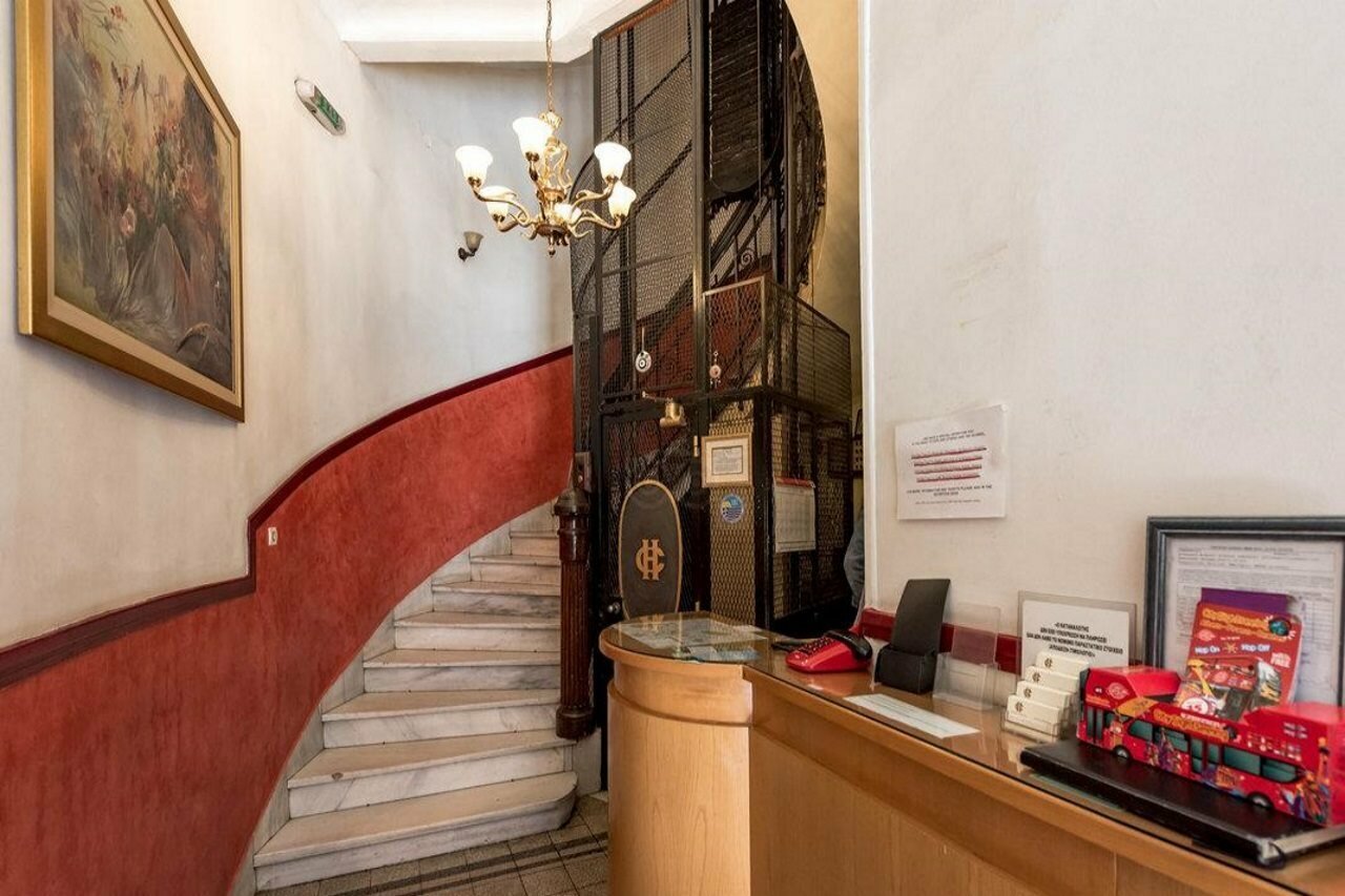 Фото Cecil Hotel