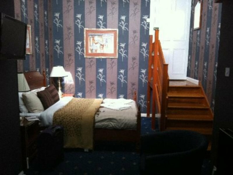 Фото The Haymarket Lairg Hotel