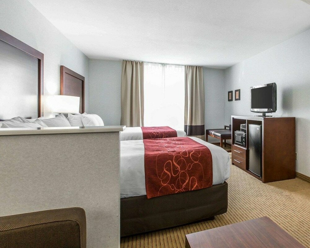 Фото Comfort Suites Downtown Sacramento