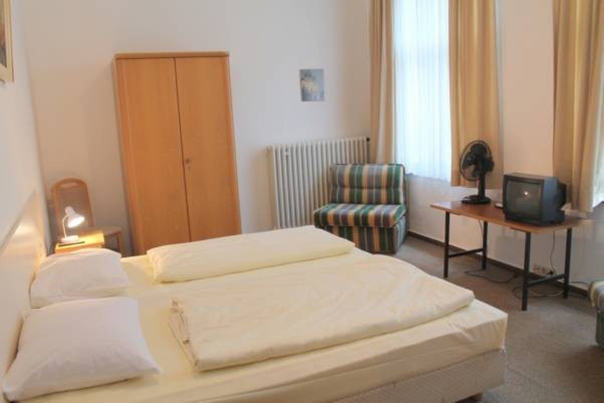 Фото Hotel Europäischer Hof Am Dom