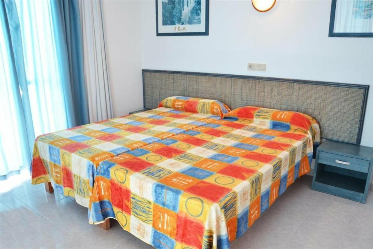 Фото Aparthotel Vibra Del Mar - Adults Only