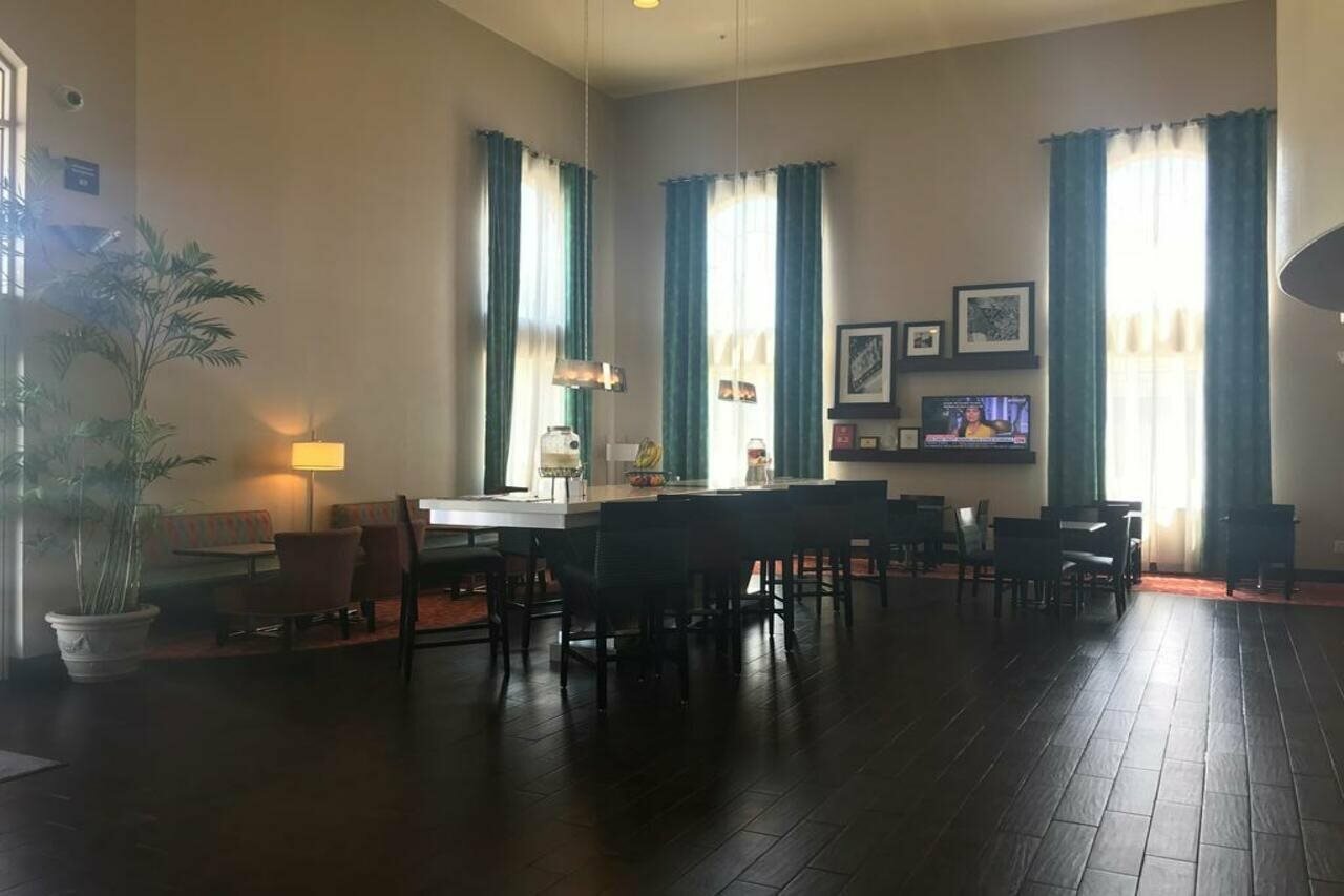 Фото Hampton Inn And Suites San Jose