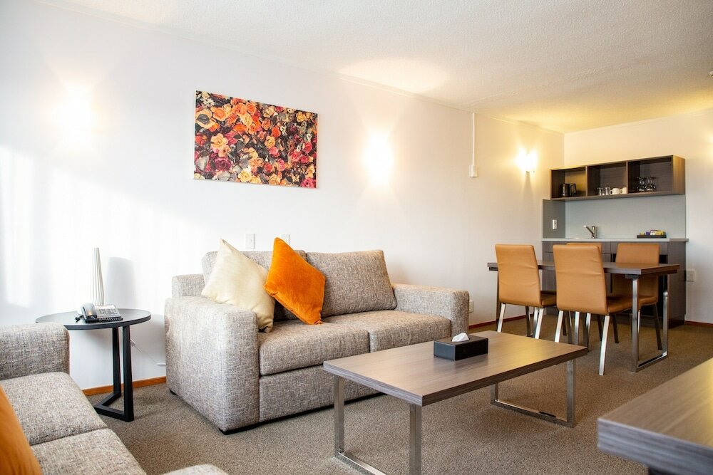 Фото Auckland Rose Park Hotel