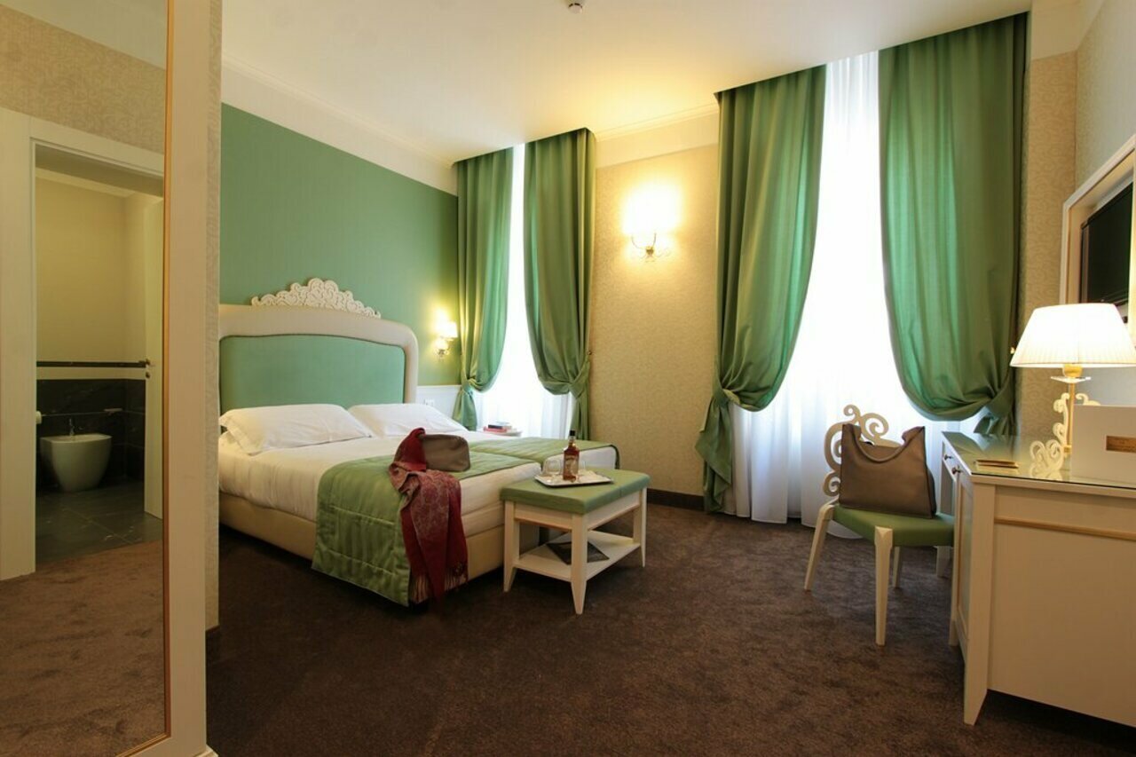 Фото Ih Hotels Roma dei Borgia