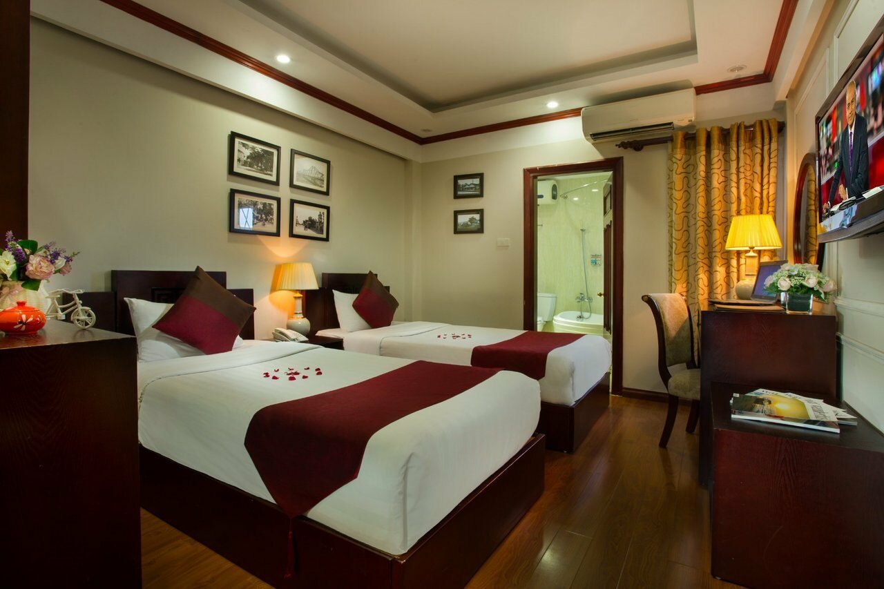 Фото Hanoi Paradise Hotel & Travel