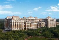 Внешний вид отеля ITC Grand Chola, a Luxury Collection Hotel, Chennai в Ченнаях, фото 3