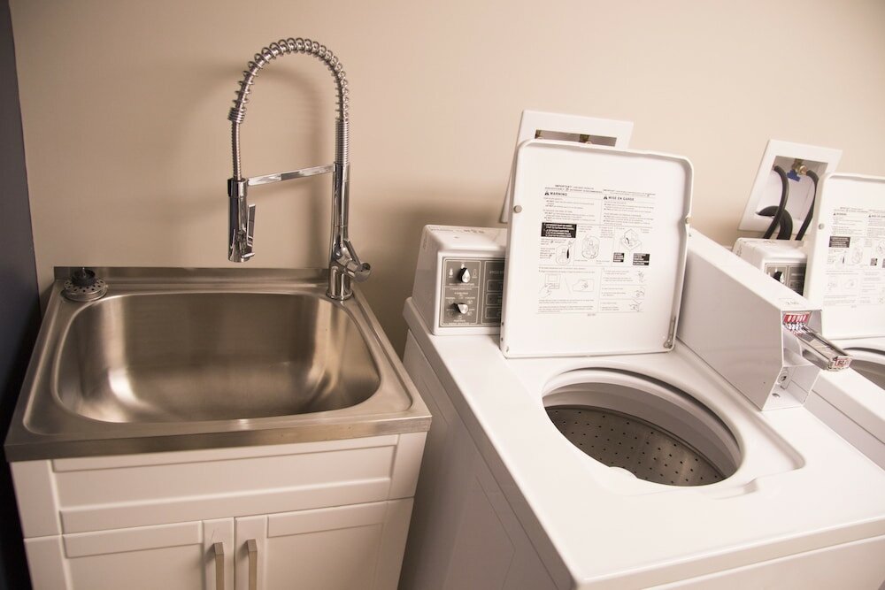 Фото Ramada by Wyndham Northern Grand Hotel & Conference Centre