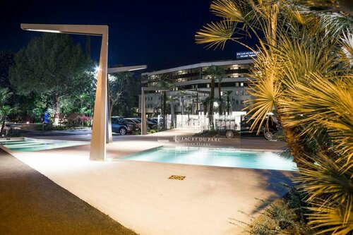 Гостиница Du Lac et Du Parc Grand Resort в Трентино - Альто-Адидже