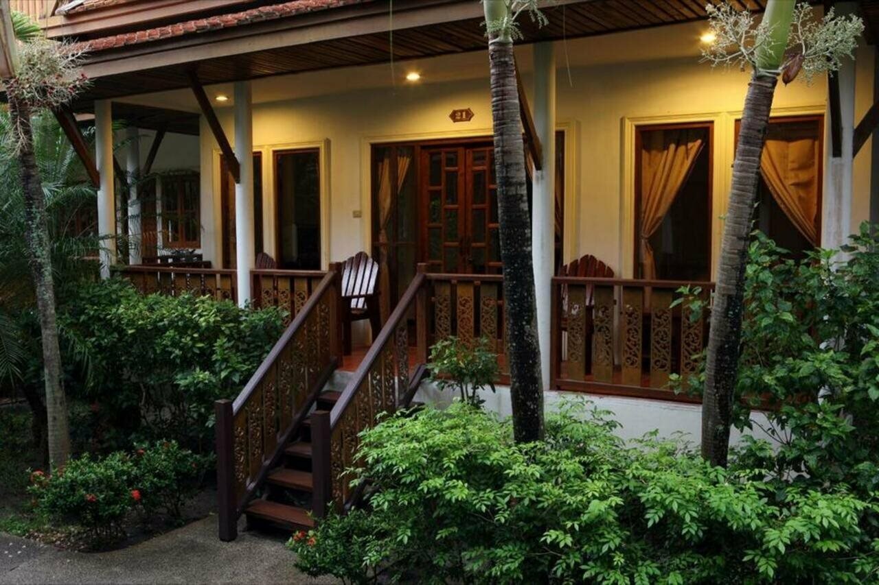 Фото Bangtao Village Resort