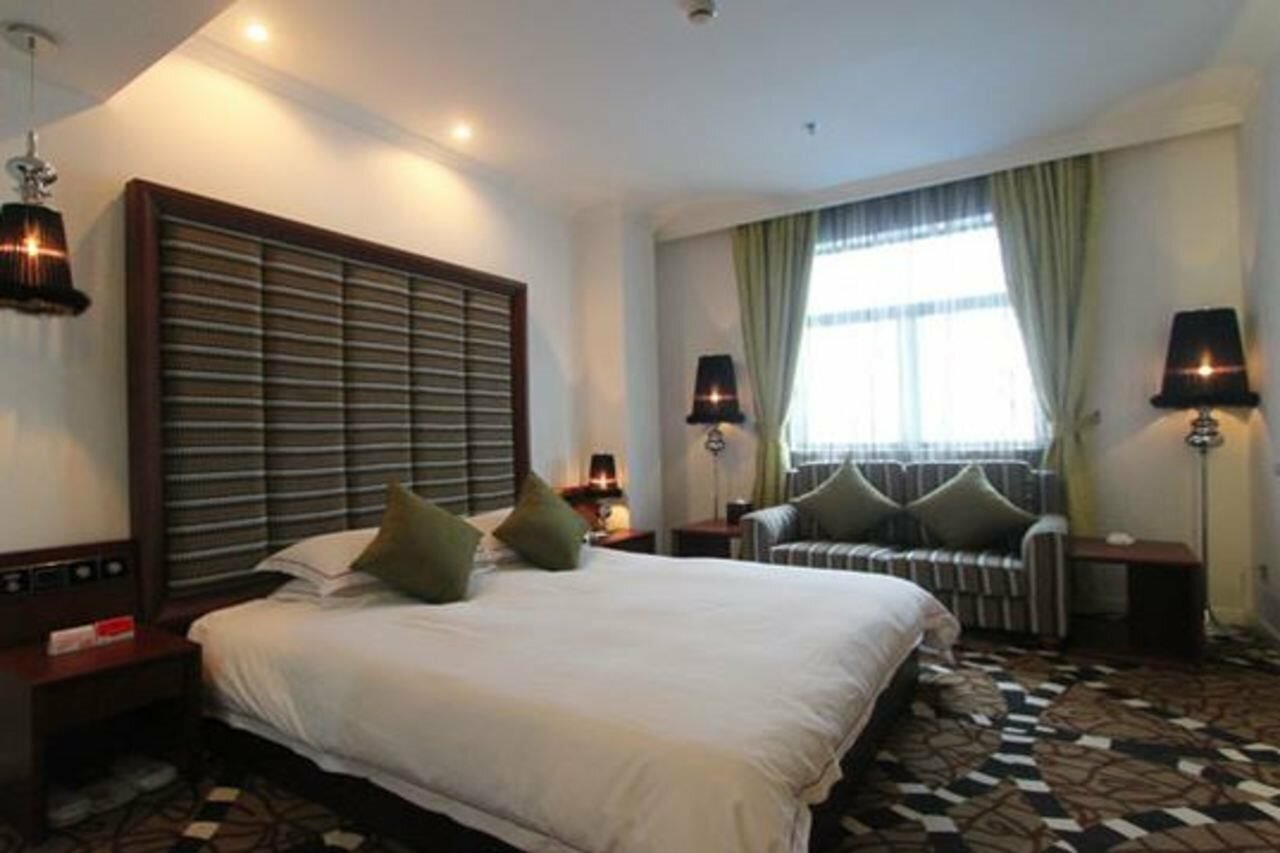 Фото Elegance Bund Hotel