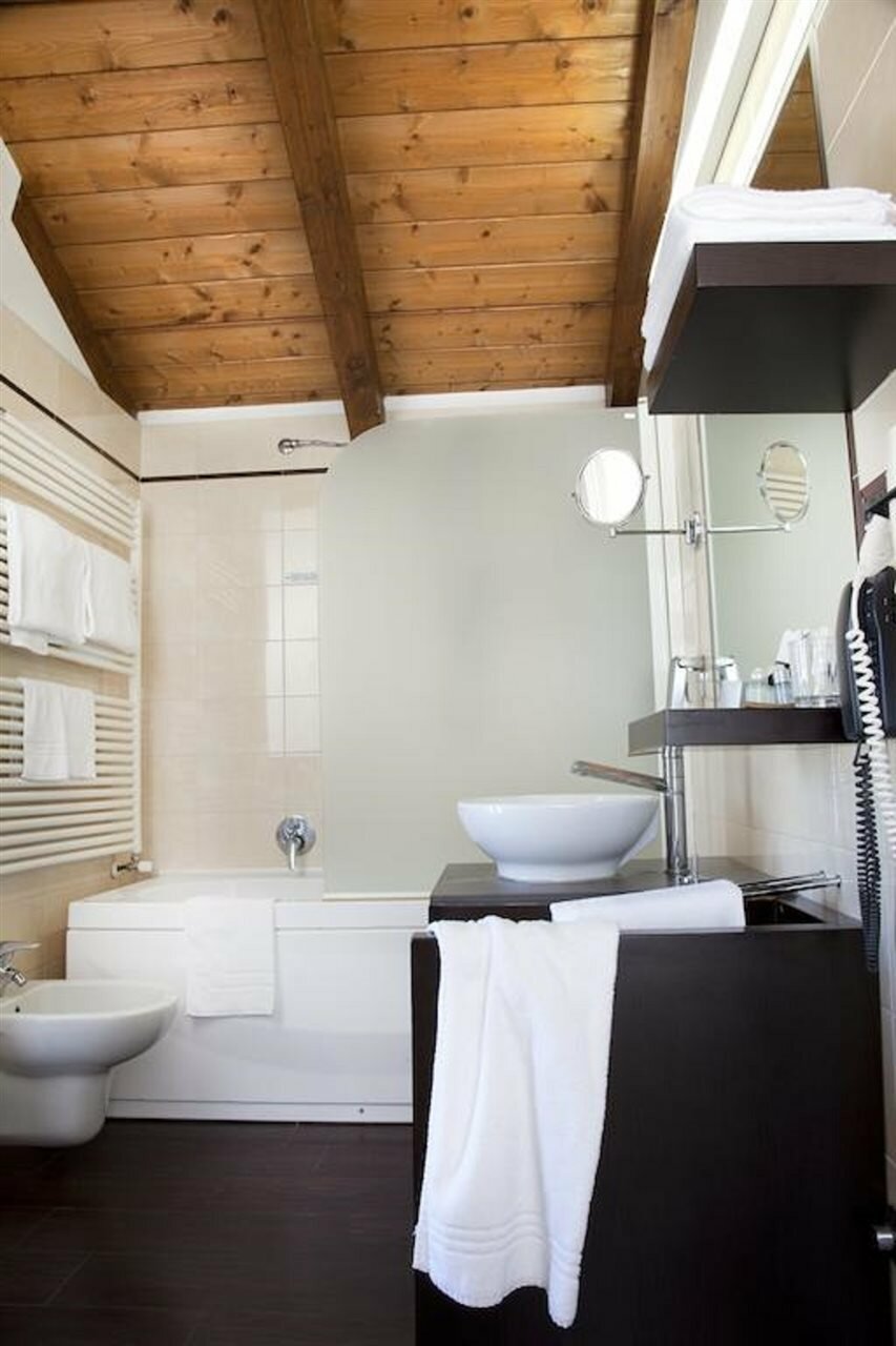 Фото Bleis Hotel