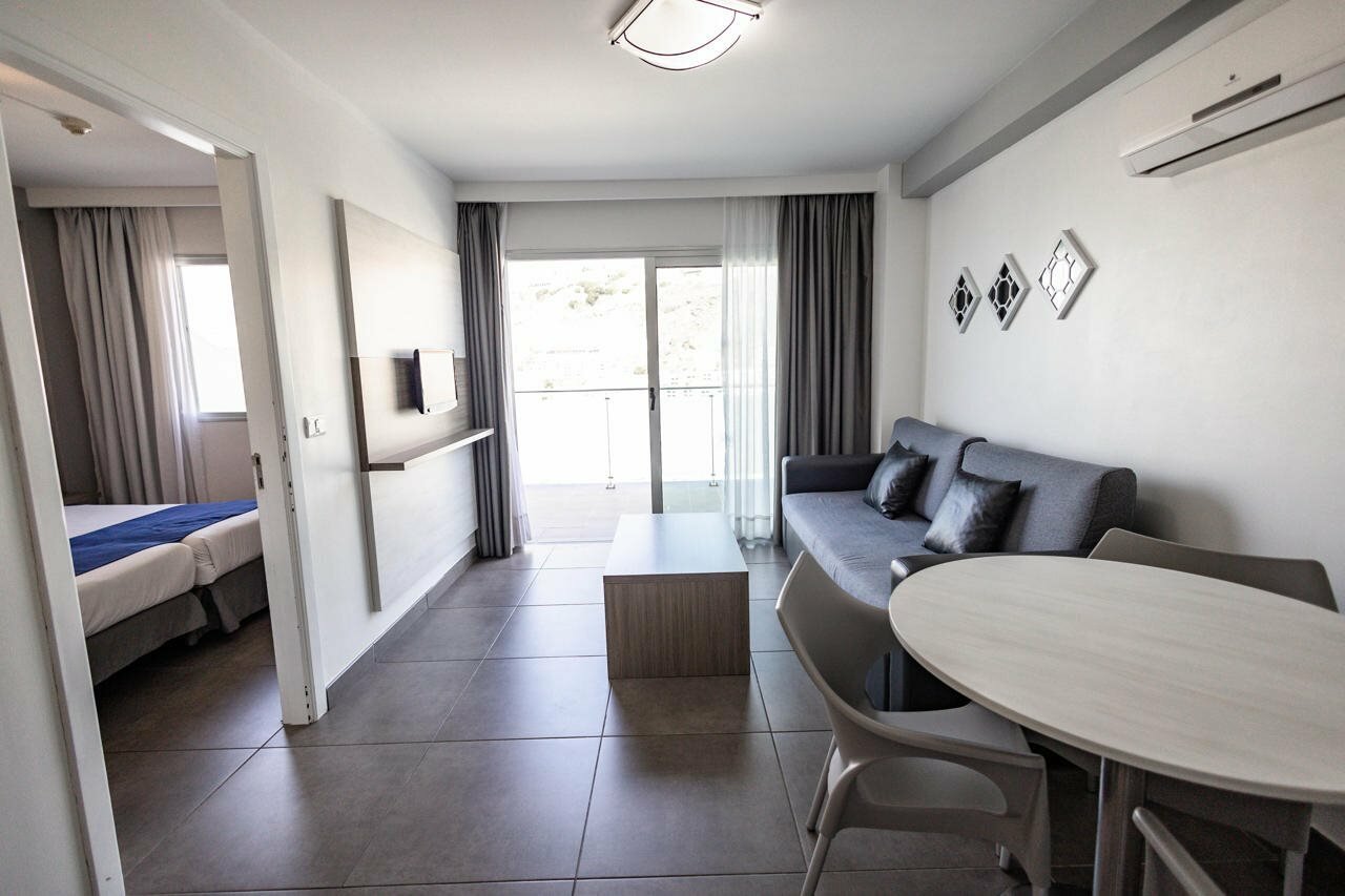 Фото Hotel Servatur Castillo del Sol