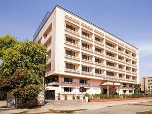 Гостиница Vesta Maurya Palace