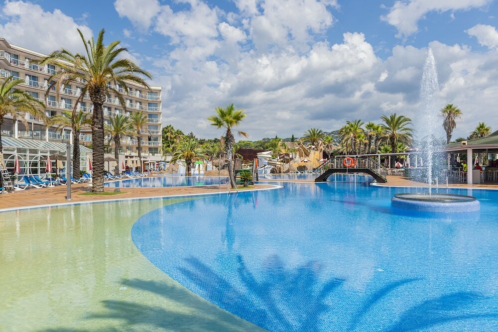 Фото Aparthotel Costa Encantada