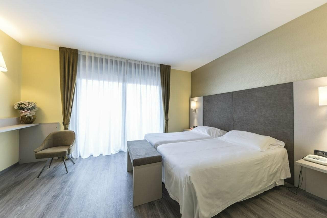 Фото Hotel Donatello Imola