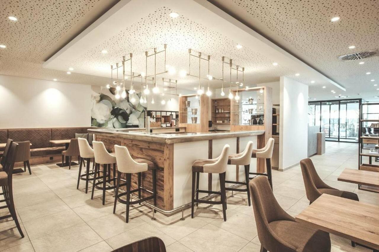 Фото Wyndham Garden Munich Messe