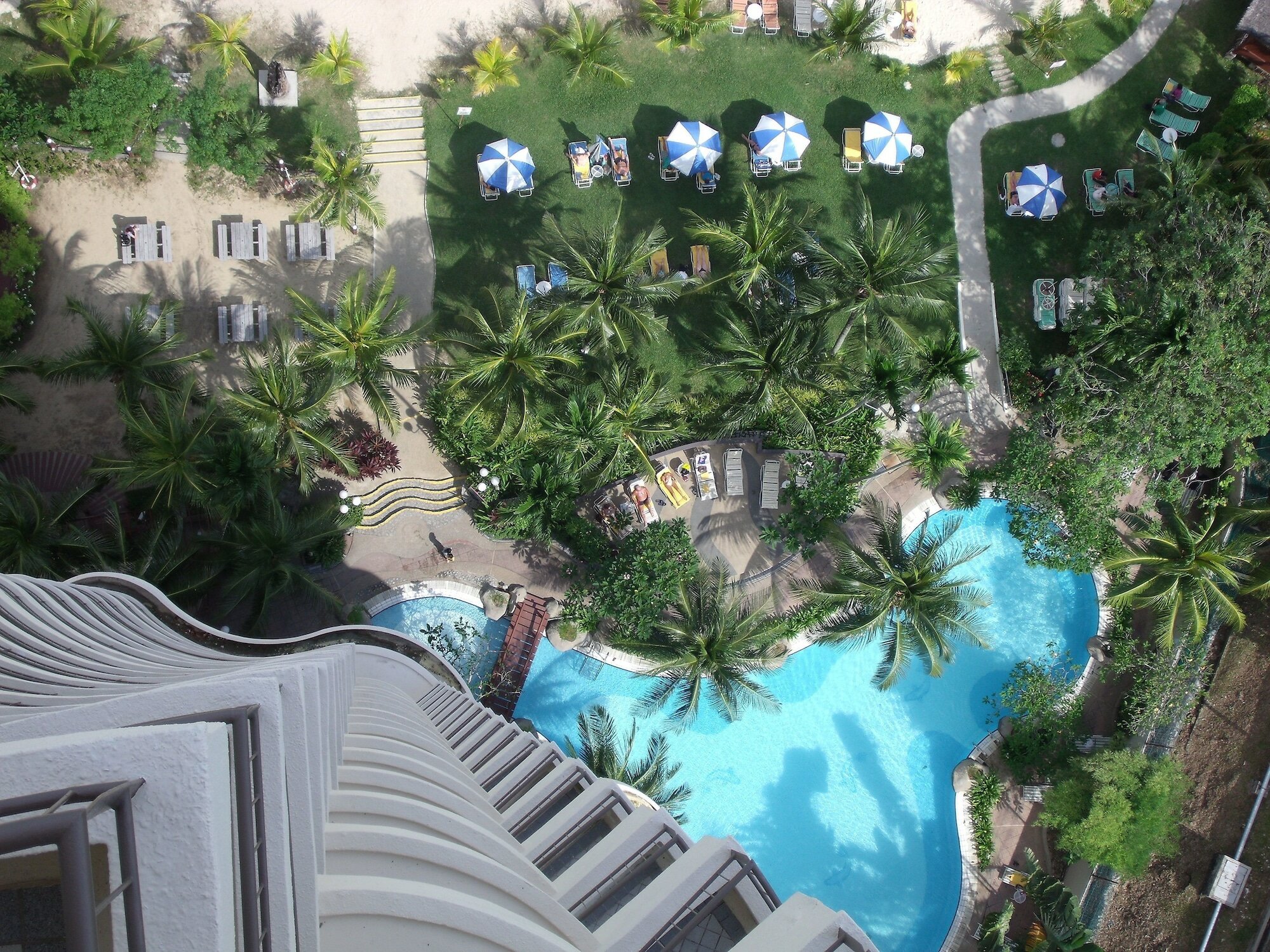 Фото Rainbow Paradise Beach Resort