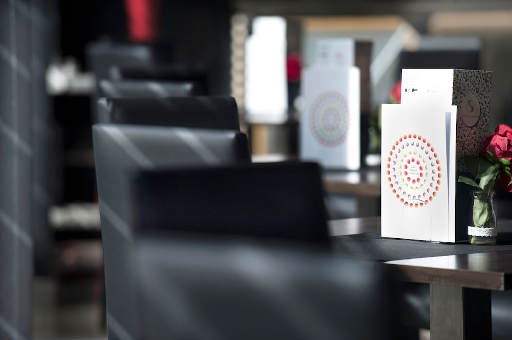 Фото Sallés Hotel Ciutat del Prat Barcelona Airport