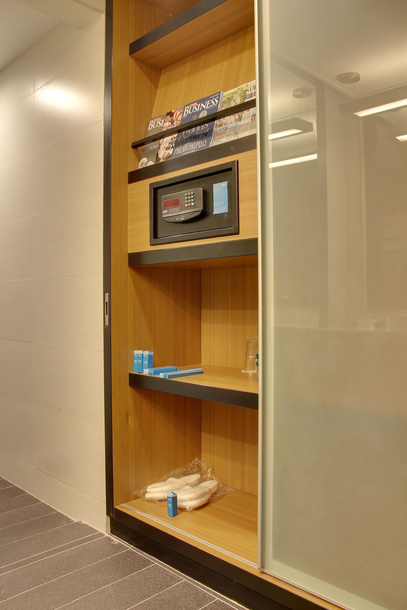 Фото Vivanta Ahmedabad Sg Highway