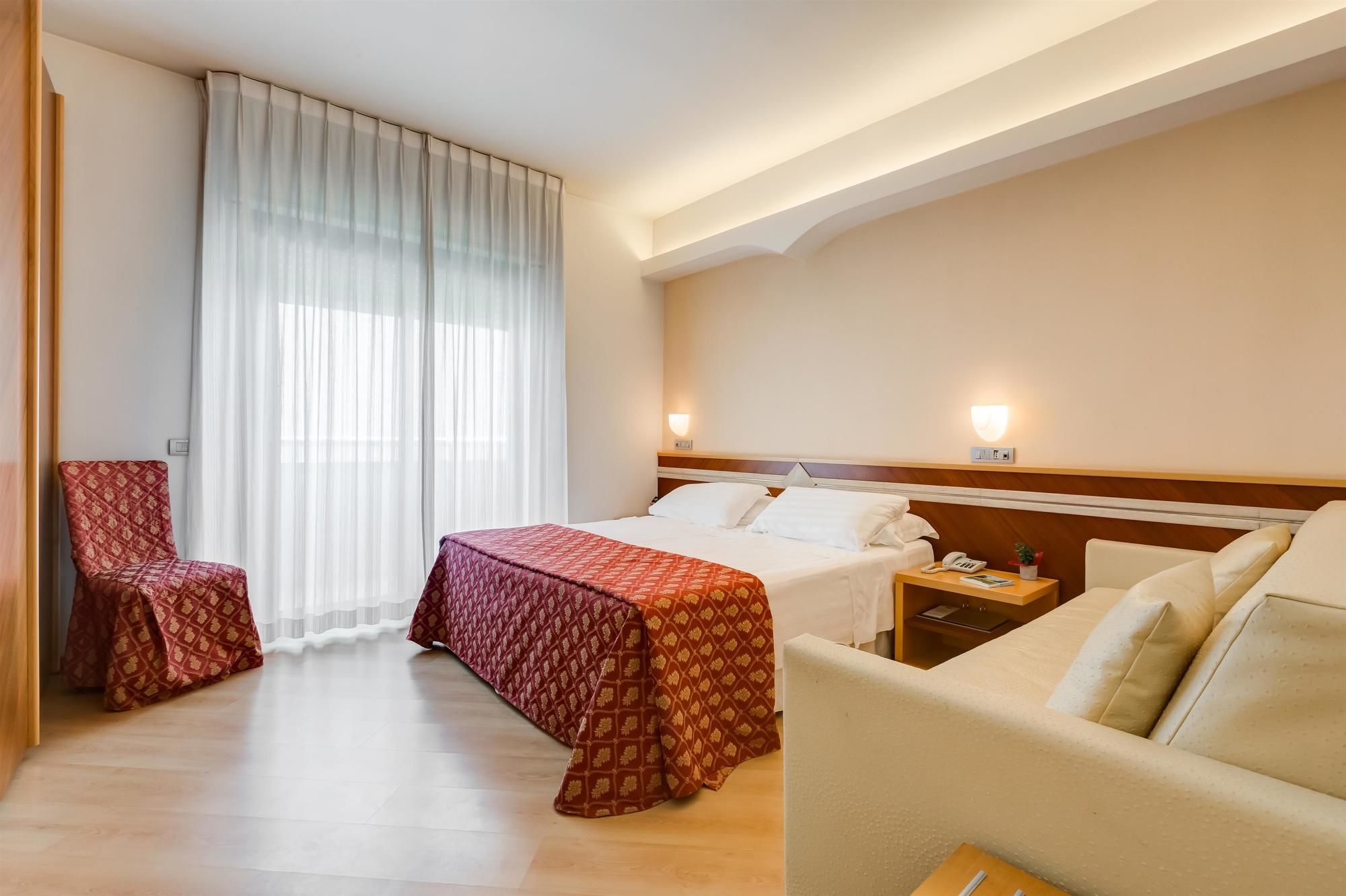 Фото Hotel Europa, Sure Hotel Collection by Best W.