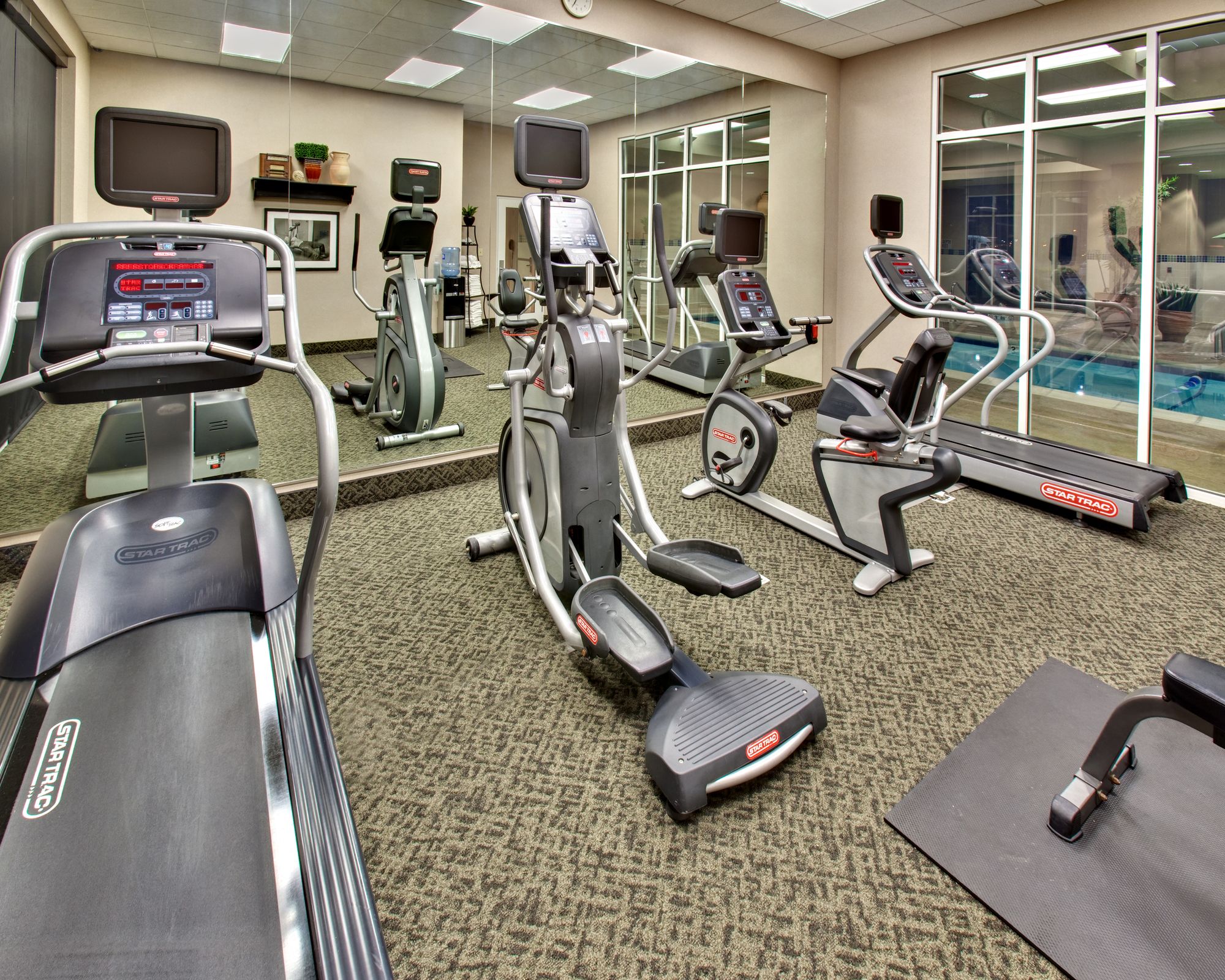 Фото The Rewind West Des Moines, Tapestry Collection by Hilton