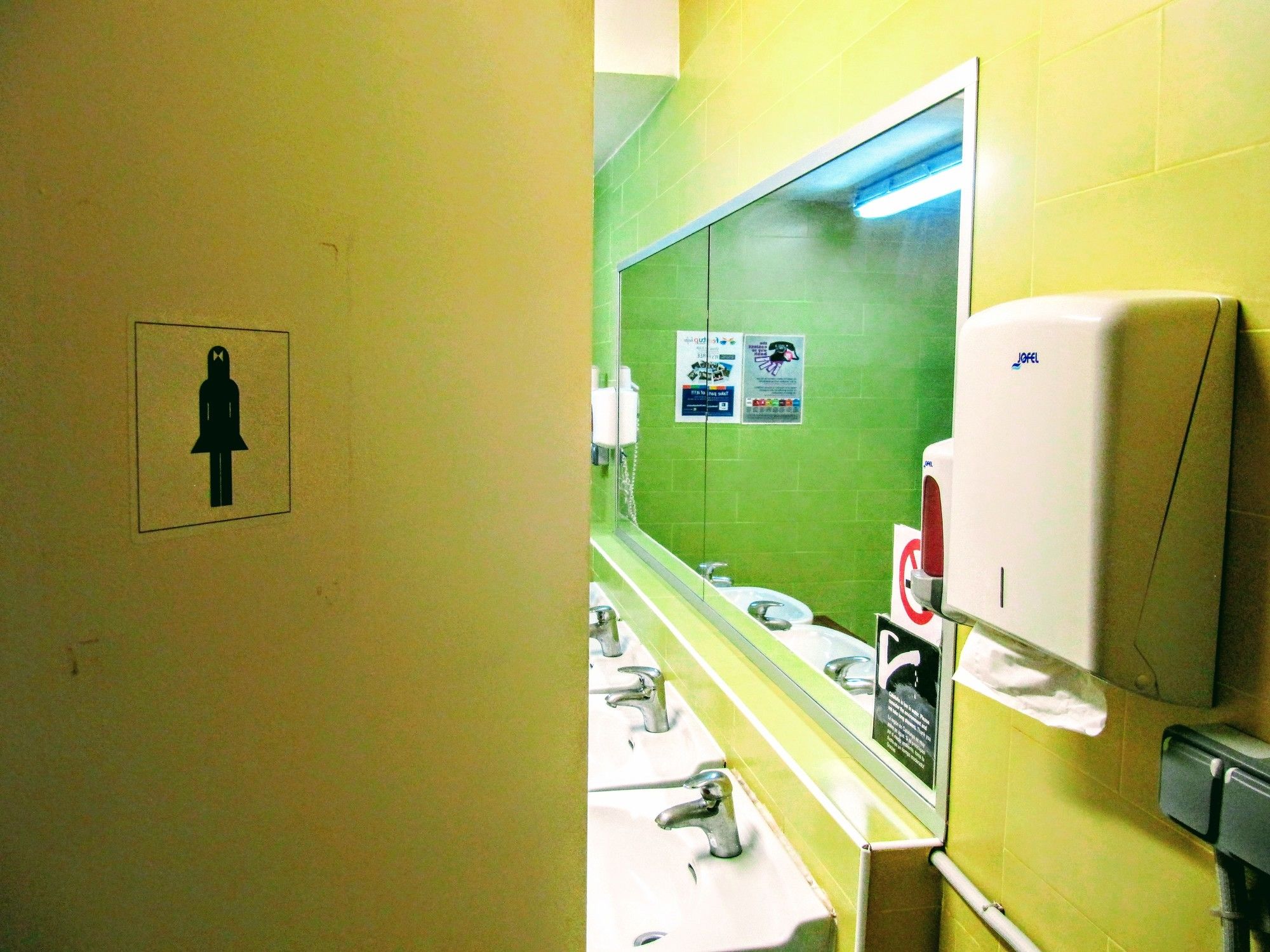 Фото Yellow Nest Hostel Barcelona