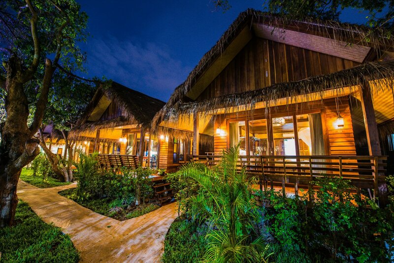 Гостиница Bora Bora Villa Phuket в Чалонге