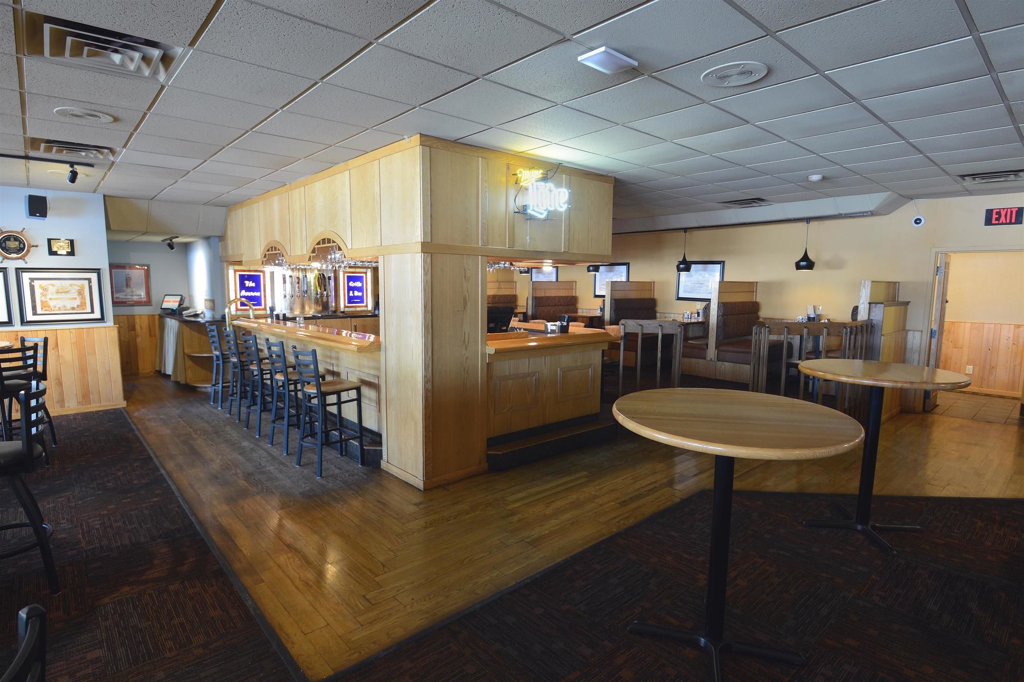 Фото Best Western Riverfront Inn