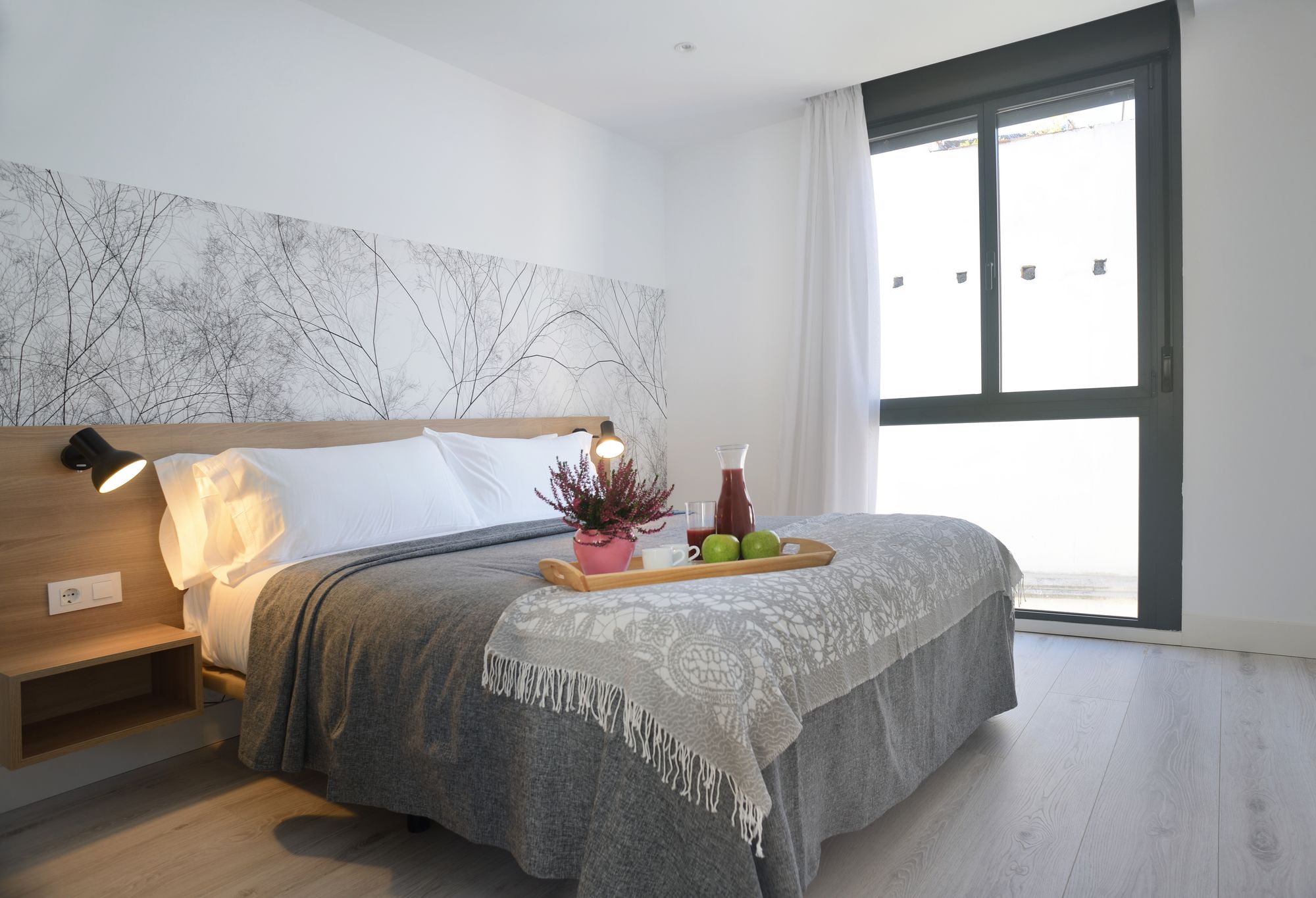 Фото Aspasios Atocha Apartments