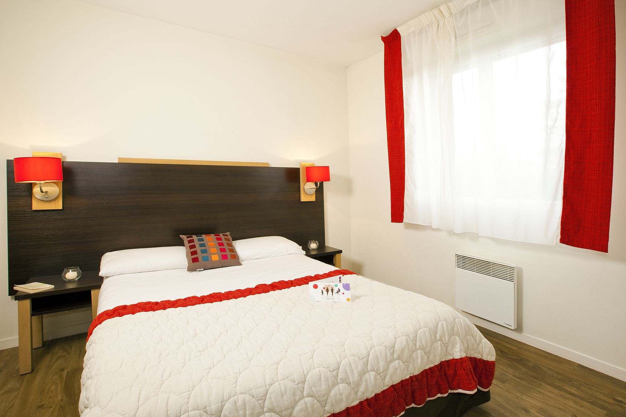 Фото Cerise Nantes Atlantis