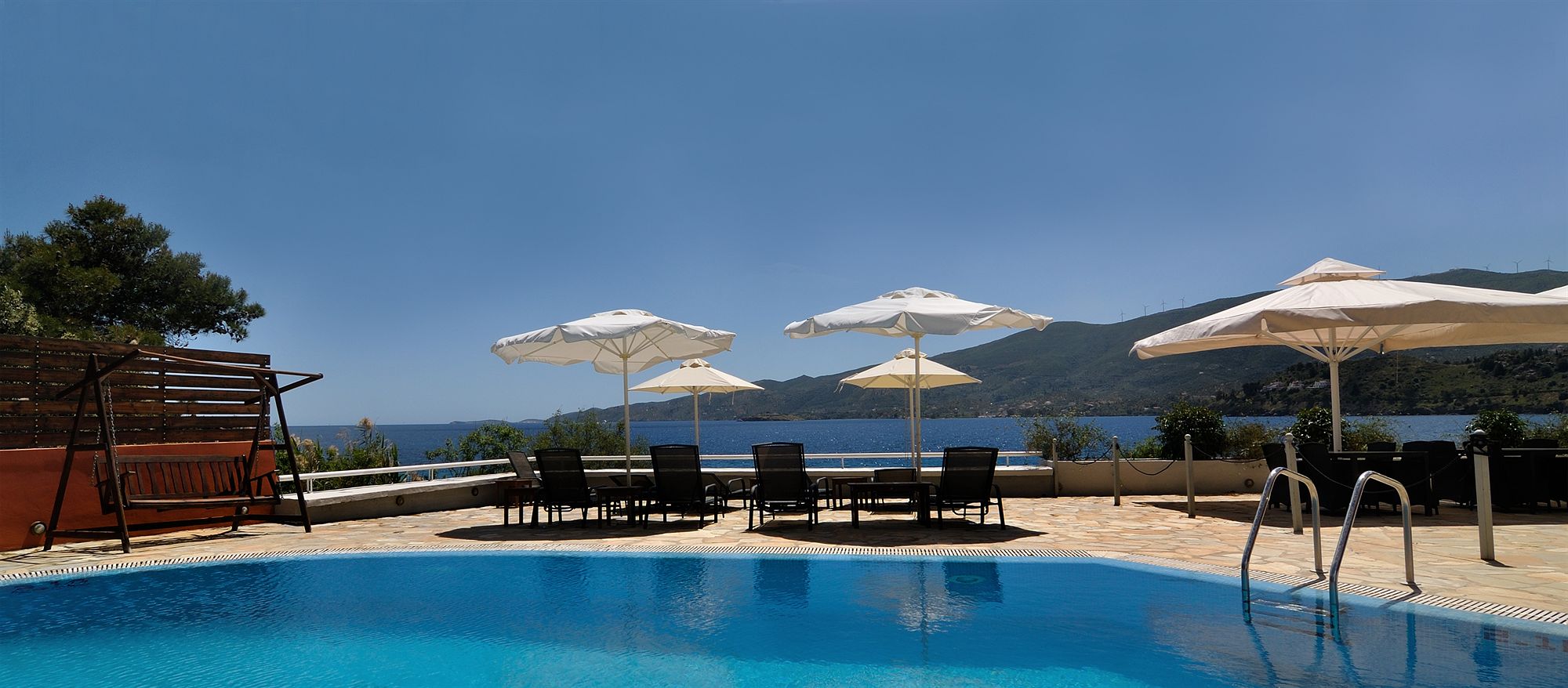 Фото Golden View Beach Hotel