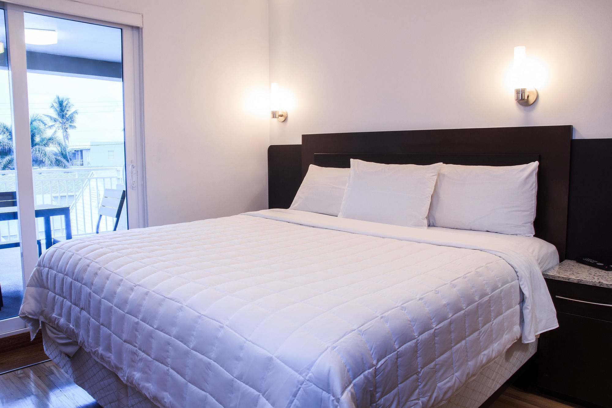 Фото Caribbean Resort Suites