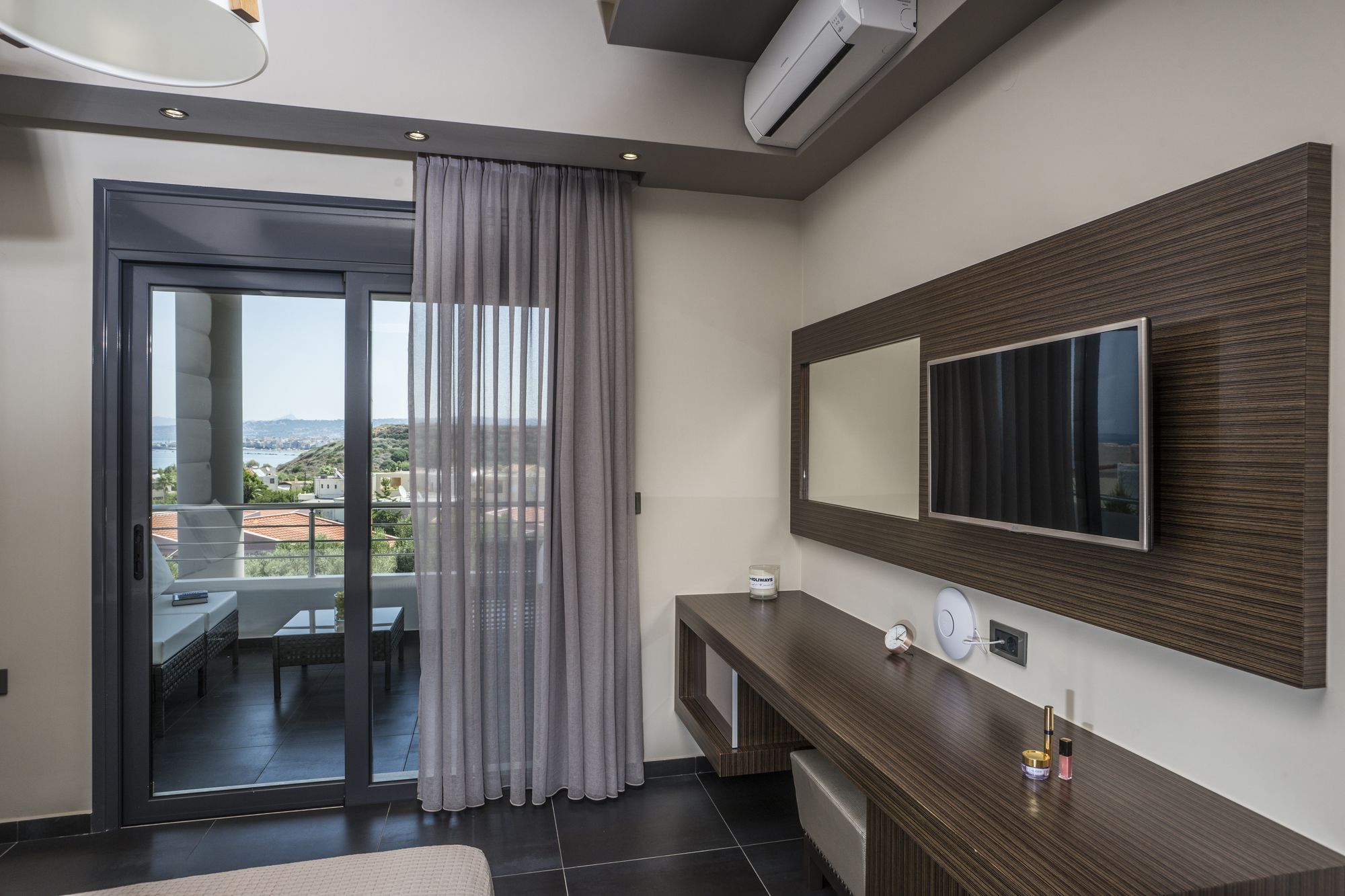 Фото The Hill House