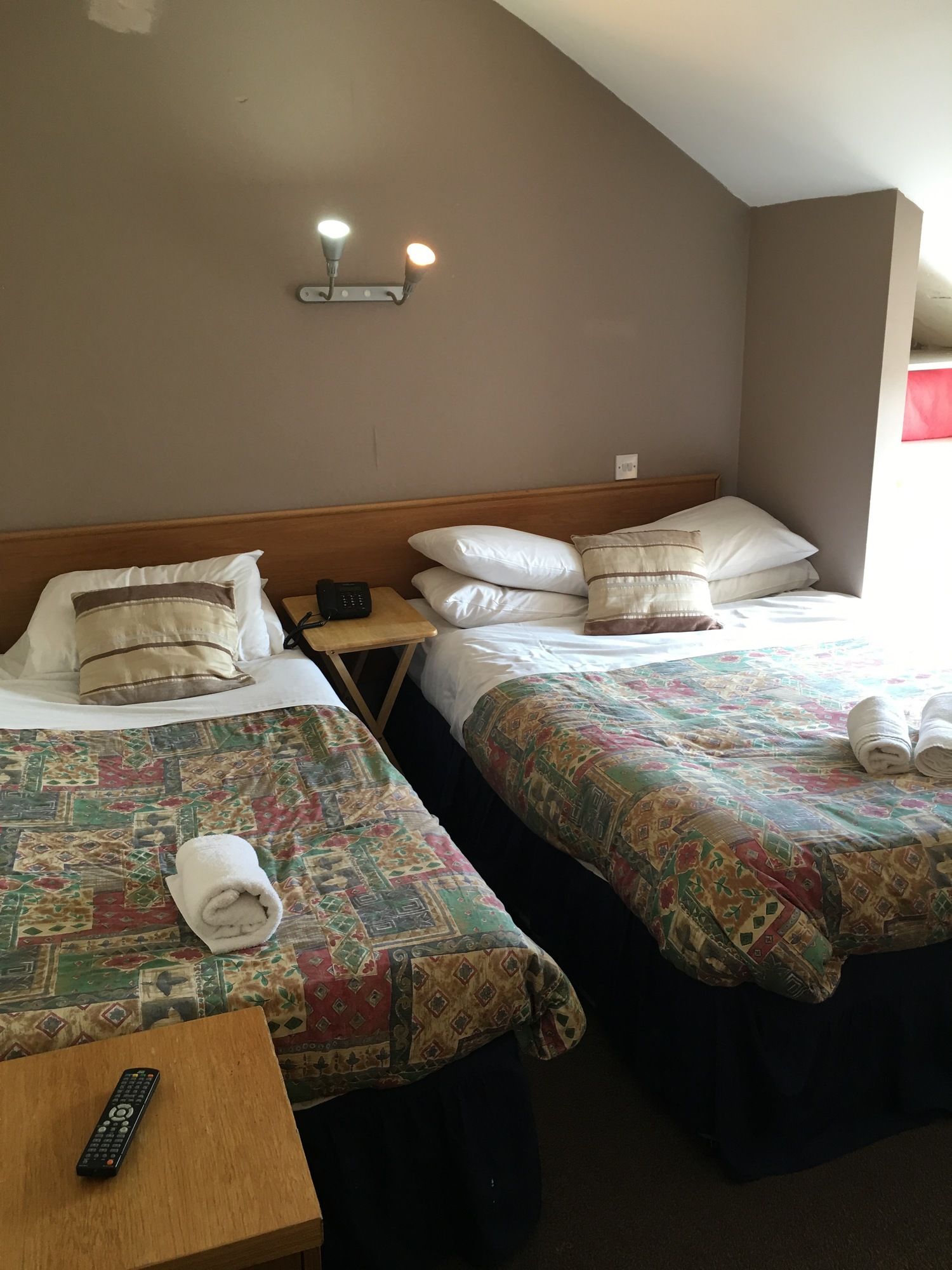 Фото Smiths Hotel