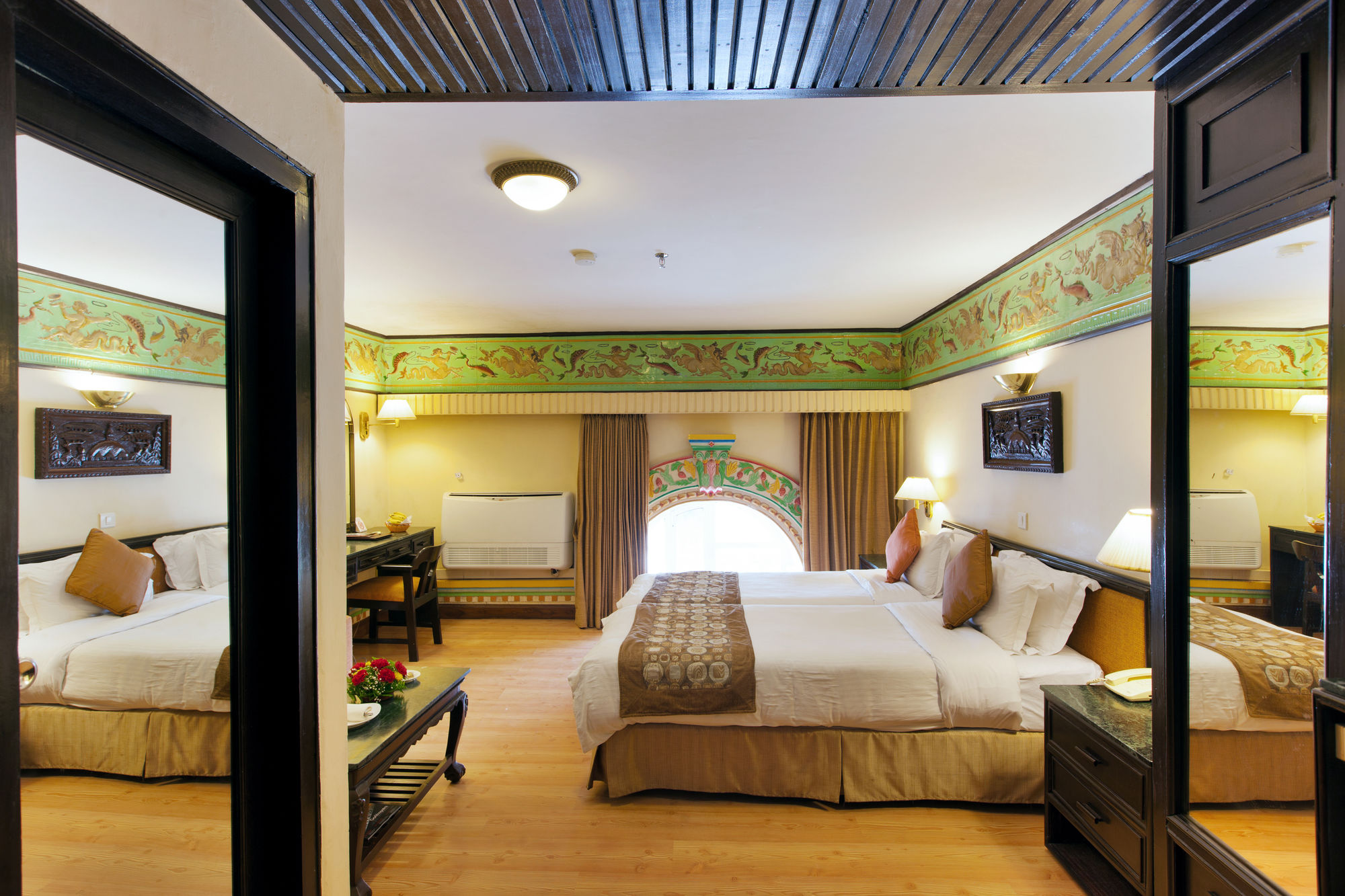 Фото Hotel Shanker