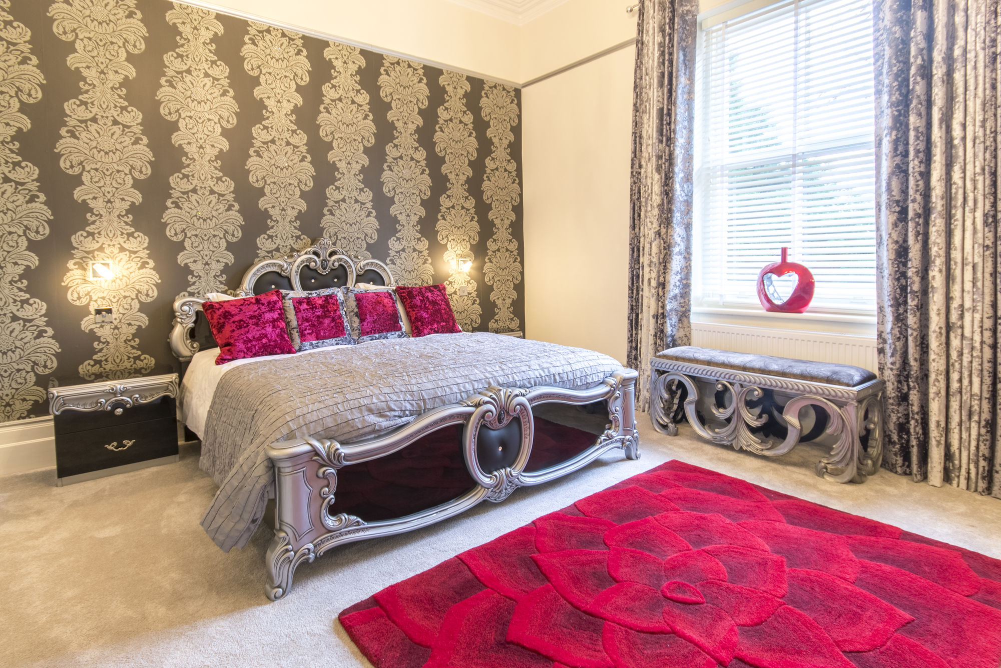 Фото Derby Manor