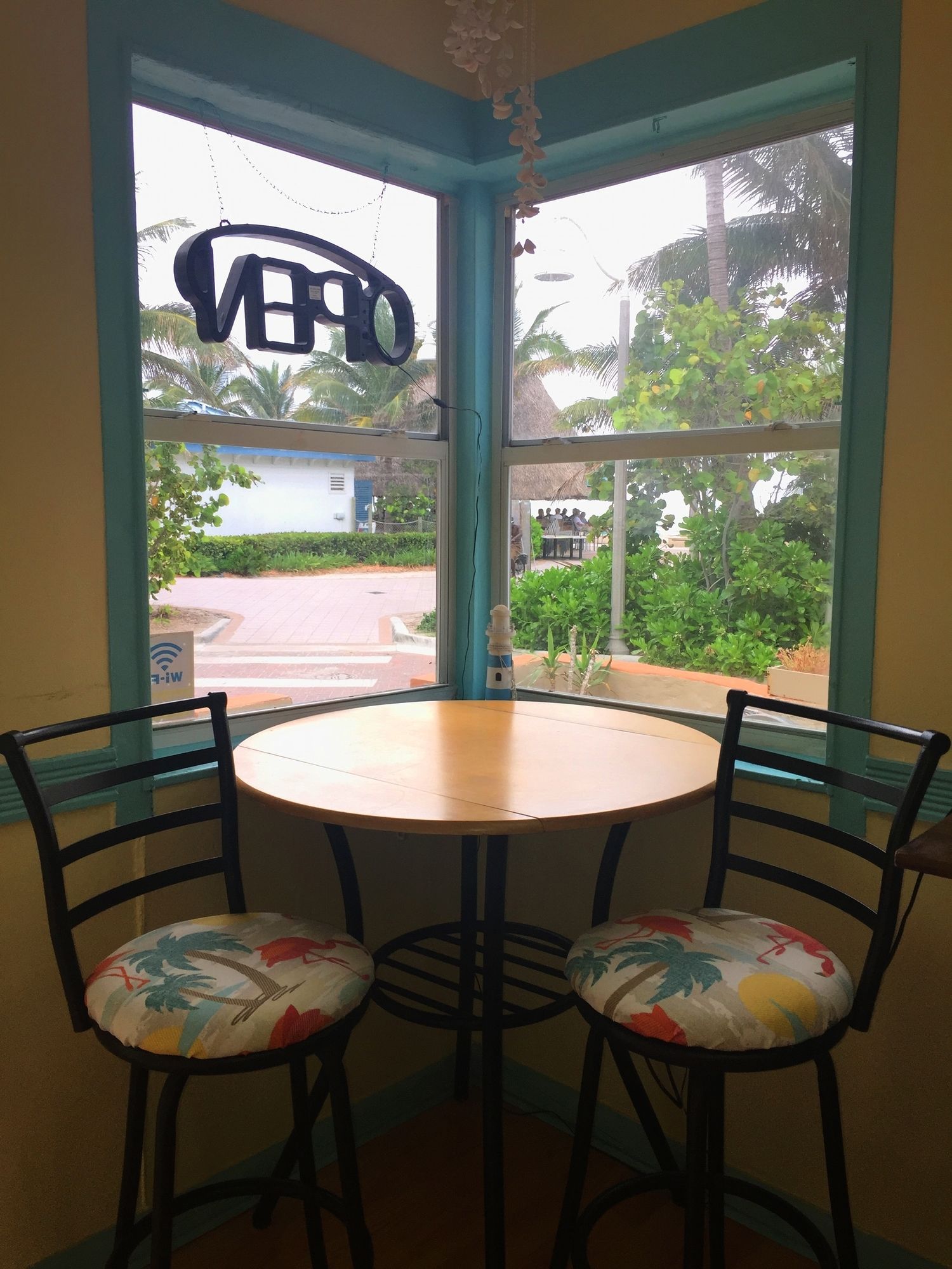 Фото The St Maurice Beach Inn